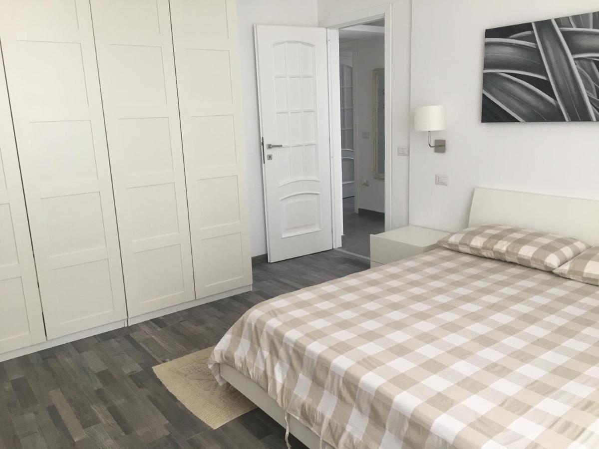 Vinile Apartman Cagliari Kültér fotó